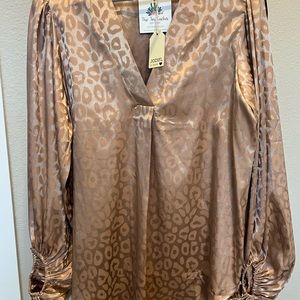 Silk leopard print top - beautiful shine